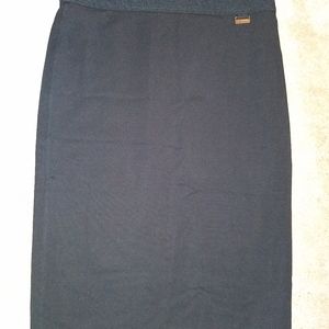 Tahari Stretch Black Skirt S NWT